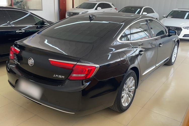 Used Buick LaCrosse 2018 20T Elite Edition Rear Right 45 Deg