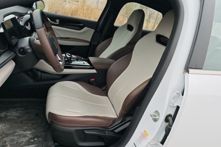 Used BYD Qin PLUS 2024 HONOR Edition DM-i 55KM Leading Model
