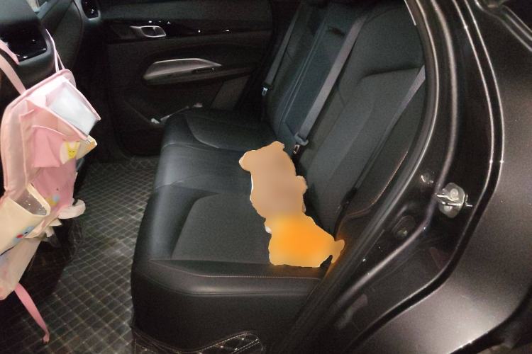 Used CHANGAN OSHAN Z6 2022 Blue Whale 1.5T DCT Smart Navigation Model
