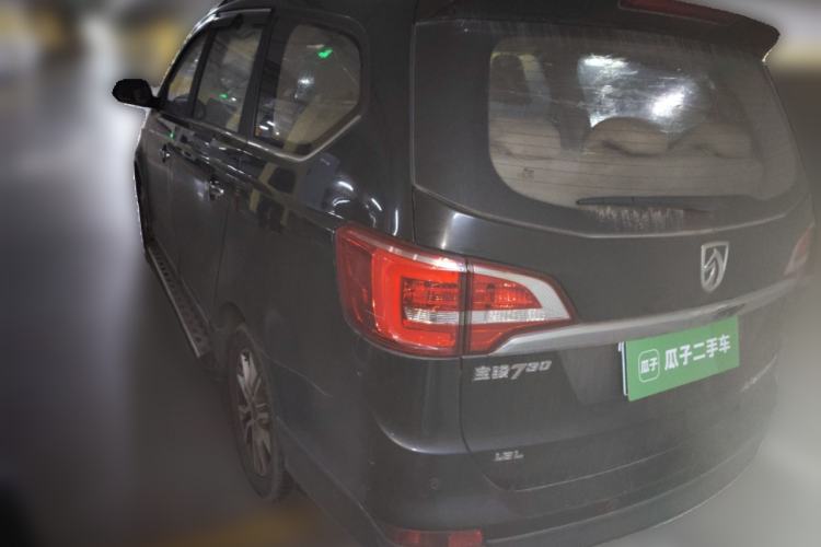 Used Baojun 730 2015 1.8L Manual Luxury Navigation ESP Version 7-seater
