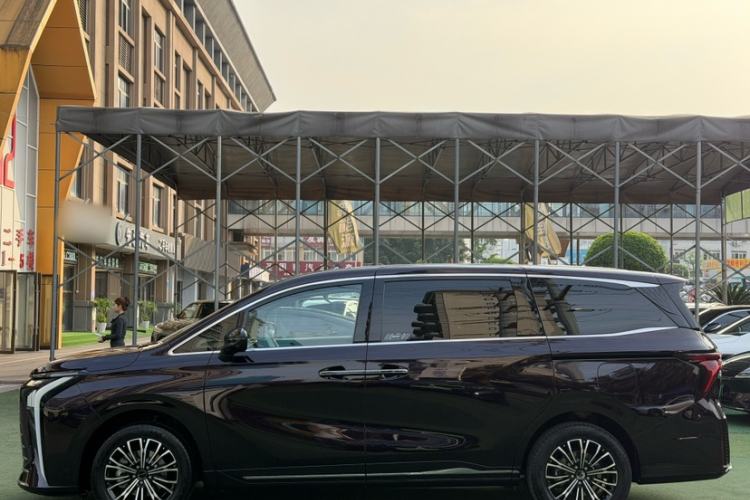 Used FORTHING Xinghai V9 2024 1.5TD 200km Qingyunti Series Premium Version Exterior 5