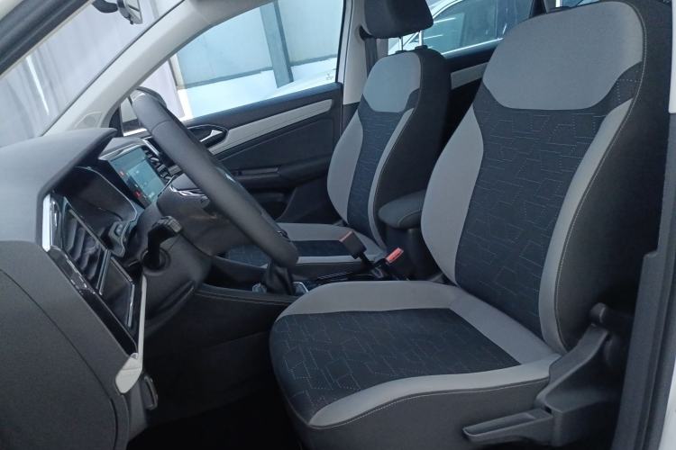 Used Jetta VS5 2022 280TSI Manual Advanced Trim
