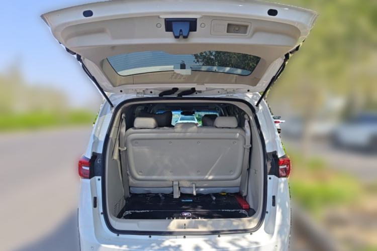 Used Buick GL8 2023 Land Executive Class Smart Enjoyment Model
