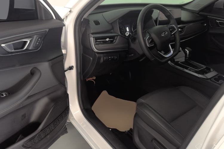 Used Chery Tiggo 5x 2023 1.5L CVT New Dynamic Edition Driver Seat