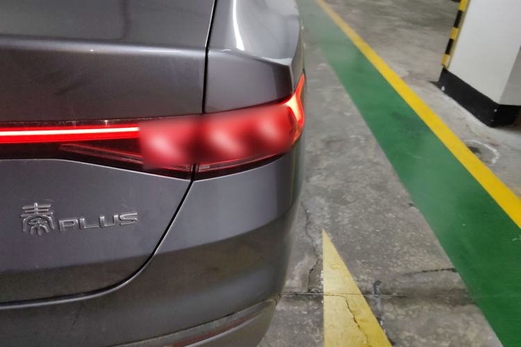 Used BYD Qin PLUS 2024 HONOR Edition DM-i 120KM Excellence Model