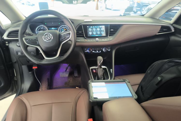 Used Buick GL6 2018 18T 6-Seater Prestige Model
