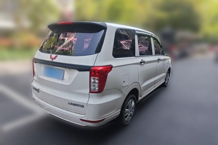 Used Wuling Hongguang 2019 1.5L S Basic Version China VI Standard LAR