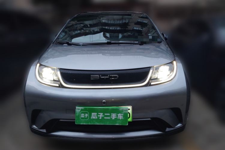 Used BYD Dolphin 2023 420 km Fashion Edition

