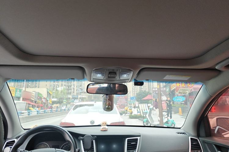 Used Hyundai Tucson 2018 1.6T Dual-Clutch Two-Wheel Drive 15th Anniversary Special Edition
