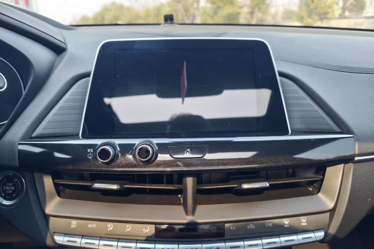 Used Cadillac CT4 2023 25T Luxury Model Interior 6