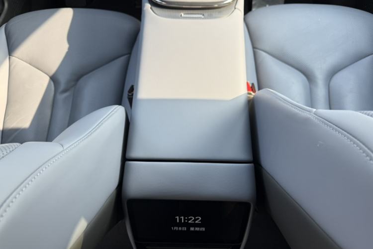 Used XPeng G7 2025 Model—702 Ultra Long Range Interior 11