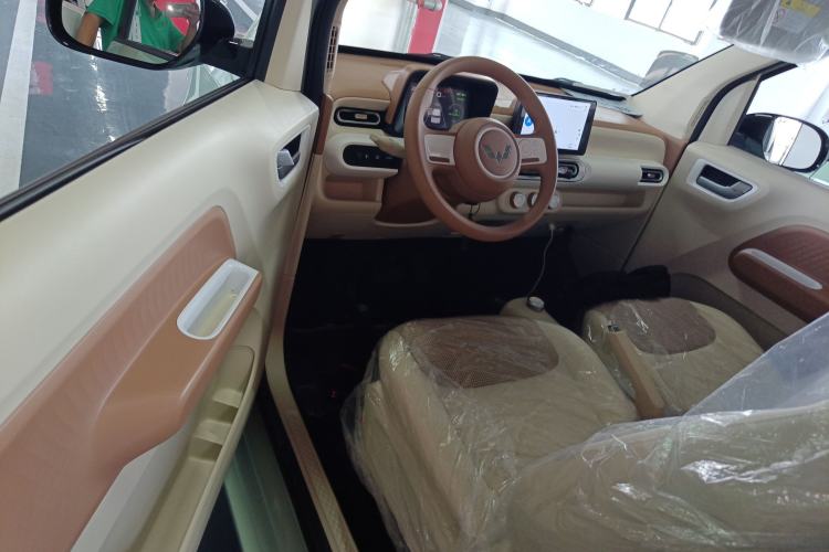 Used Wuling Hongguang MINIEV 2024 3rd Generation 215km Youth Edition