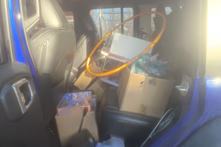 Used Jeep Wrangler 2018 2.0T Sahara Four-Door Edition