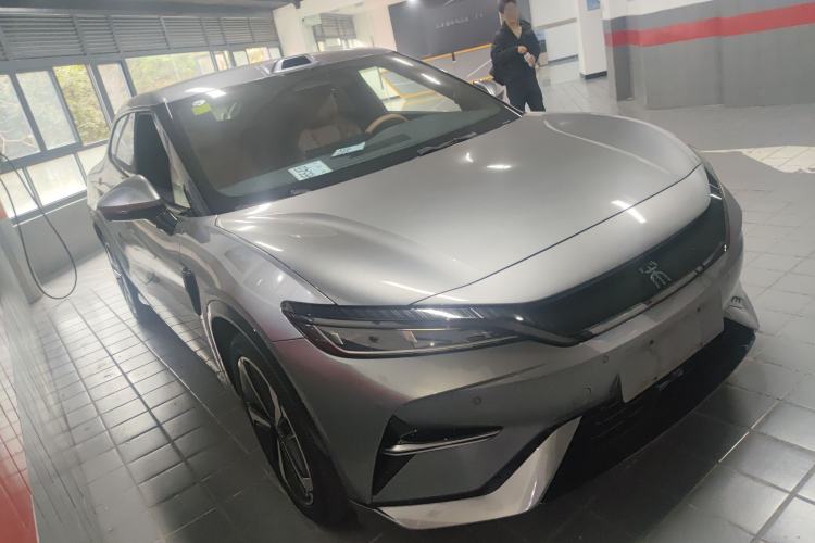 Used BYD Song L EV 2025 Intelligent Driving Version 662 km LiDAR Excellence Edition
