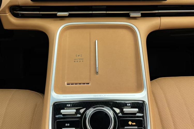 Used Geely Galaxy Galaxy Xingjian 7 EM-i 2025 120km Flagship Edition