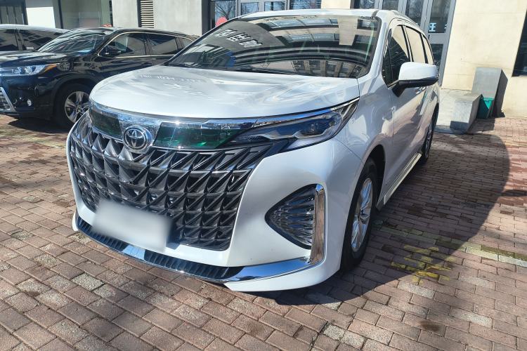 Used Toyota Granvia 2024 2.5L Hybrid Comfort Edition