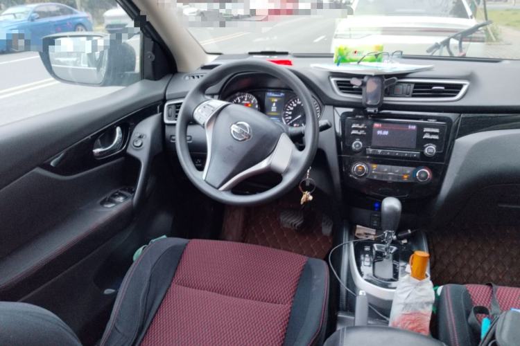 Used Nissan Qashqai 2016 2.0L CVT Elite Edition Steering Wheel