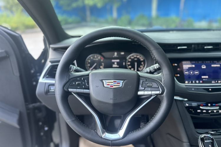 Used Cadillac XT6 2021 28T Six-Seater Four-Wheel-Drive Fashion Edition