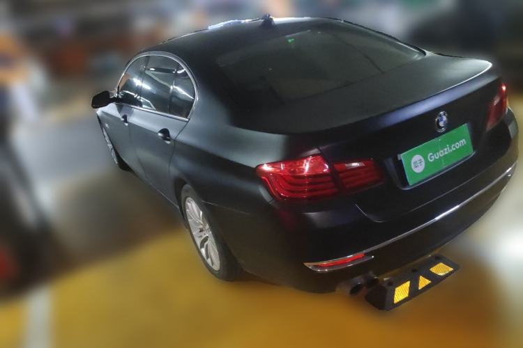 Used BMW 5 Series 2017 525Li Luxury Design Package Rear Left 45 Deg