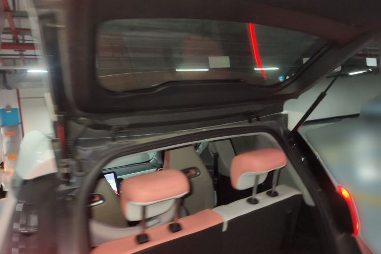 Used Chery Little Ant 2022 Sweet Pink Edition Full Sugar Version Lithium Iron Phosphate 29.2 kWh 30 kW 301 km