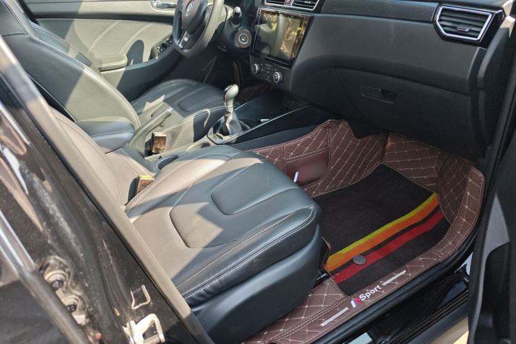 Used Dongfeng Fengon 580 2021 Revised ☆ Star Edition 1.8L Manual Elite Version