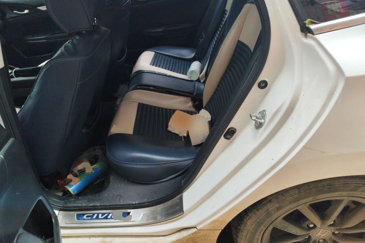 Used Honda Civic 2019 220TURBO CVT Dynamic Edition China VI Left Rear Seat