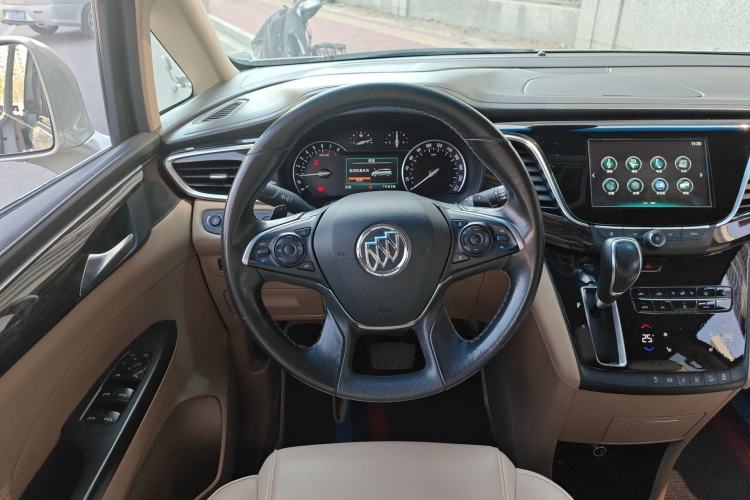 Used Buick GL8 2017 ES 28T Luxury Model China V Standard