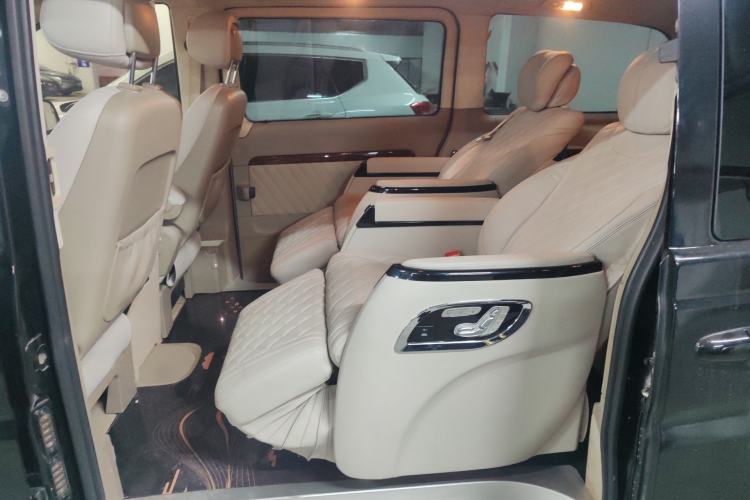 Used Mercedes-Benz Viano 2013 3.5L Haoci version Left Rear Seat