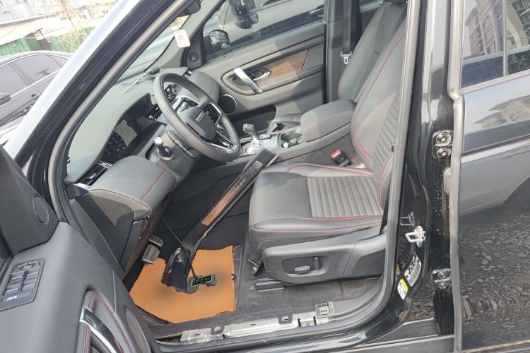 Used Land Rover Discovery Sport New Energy 2022 Facelifted P300e Plug-in Hybrid Electric Version Left Front Seat