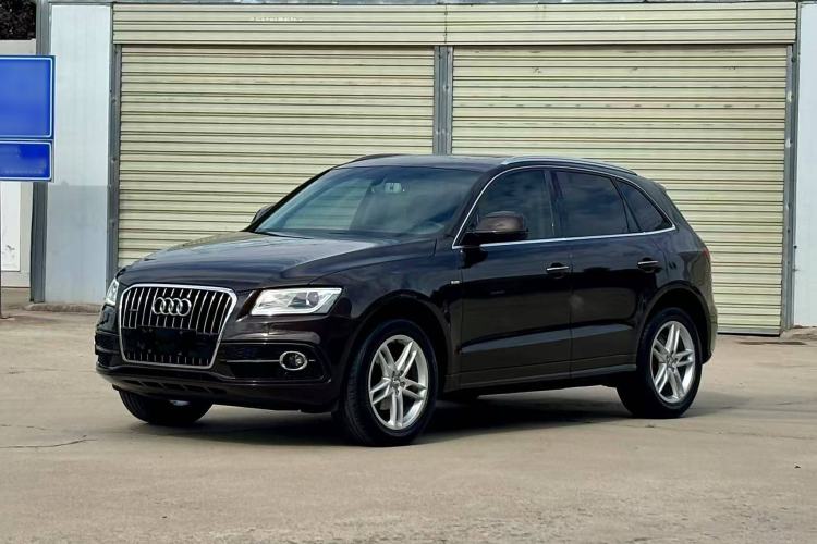 Used Audi Q5 2018 Collector's Edition 40 TFSI Technology Model