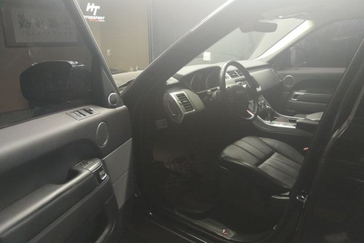 Used Land Rover Range Sport 2017 3.0 SC V6 SE
