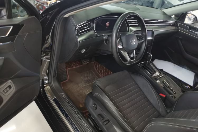 Used Volkswagen Magotan 2020 330TSI DSG Luxury Edition Driver Seat