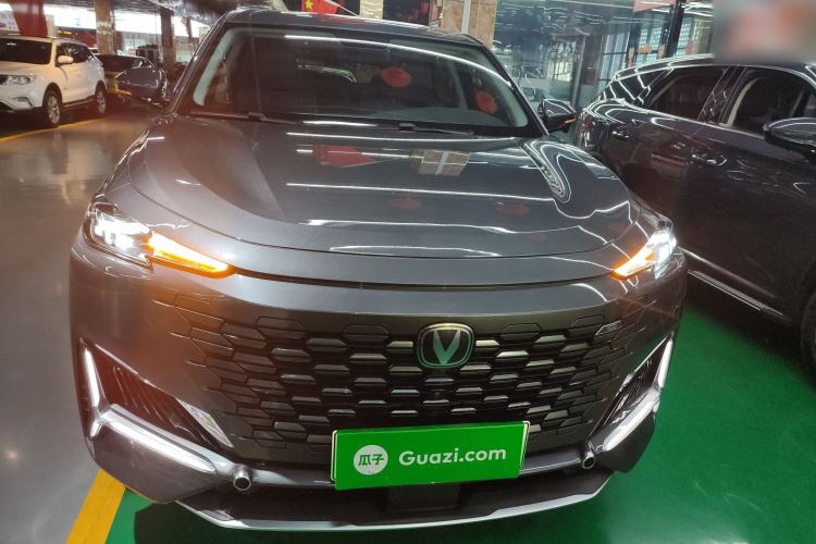 Used CHANGAN UNI-K iDD 2023 Zhidian iDD 1.5T 135km Smart & Fun Model Front