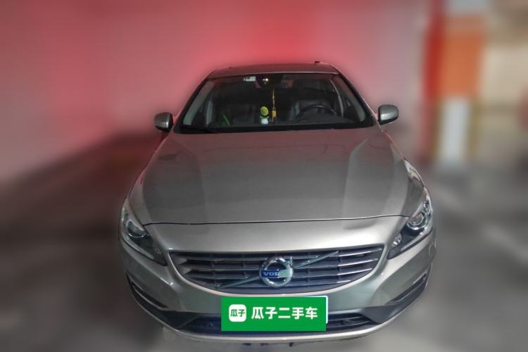 Used Volvo S60 2014 T5 Zhiyi Edition