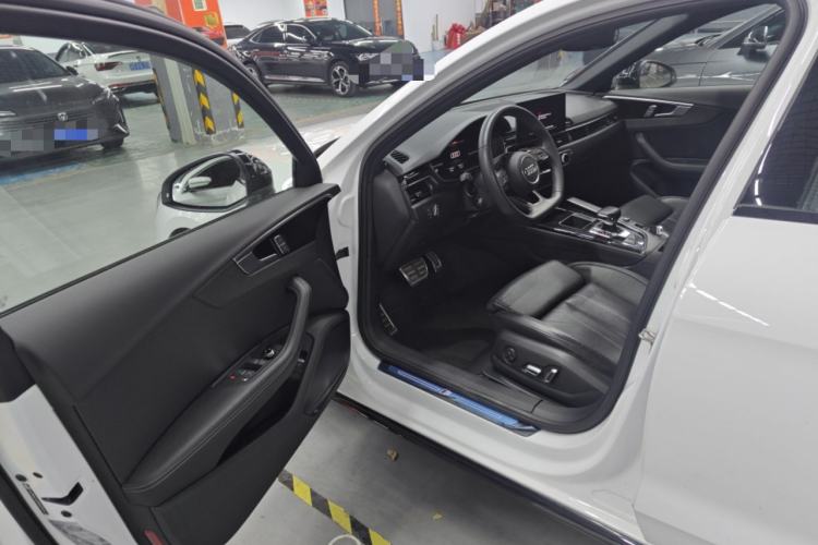 Used Audi A4L 2023 40 TFSI Fashion Dynamic Model