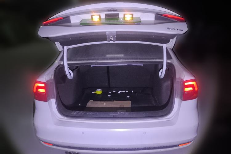 Used Volkswagen Bora 2016 230TSI Manual Comfort Version
