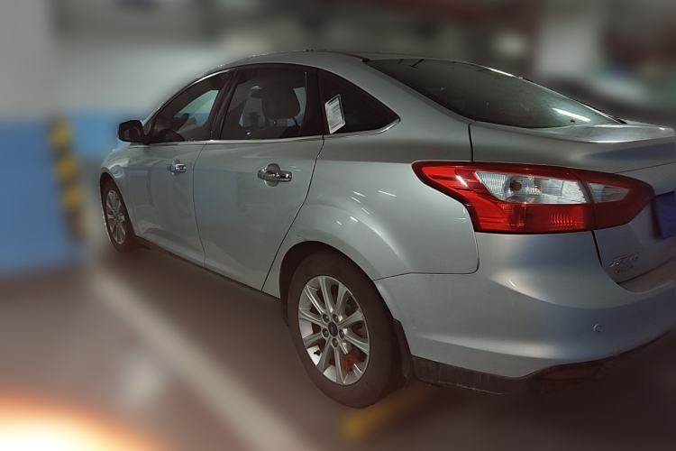Used Ford Focus 2012 Sedan 1.6L Automatic Prestige Model