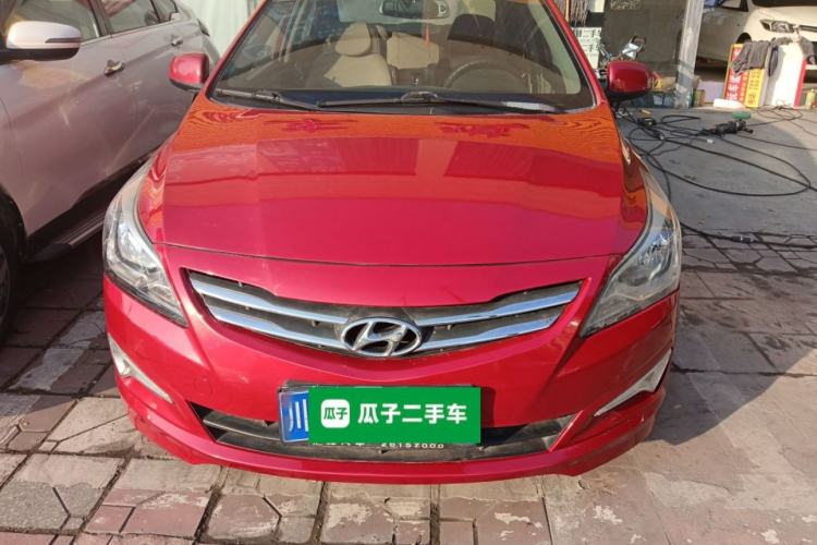 Used Hyundai Verna (older generation) 2014 1.4L Manual Smart GLS Trim