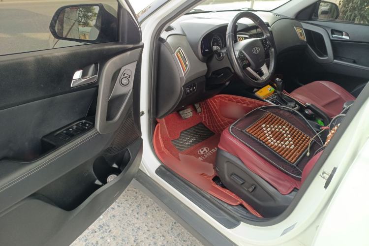 Used Hyundai ix25 2017 1.6L Automatic Smart Version
