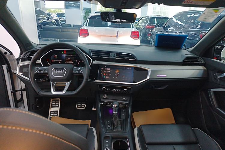 Used Audi Q3 2024 35 TFSI Fashion Dynamic Edition