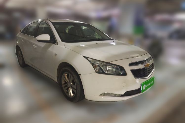 Used Chevrolet Cruze 2015 1.5L Classic SE AT Front Right 45 Deg