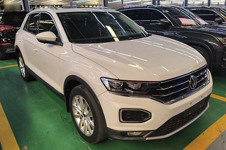 Used Volkswagen T-ROC 2021 280TSI DSG Two-Wheel Drive Elite Connect Edition Front Right 45 Deg