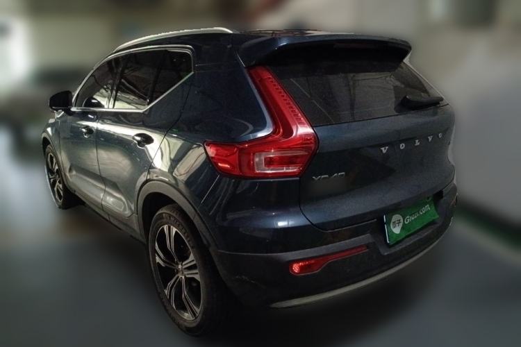 Used Volvo XC40 2021 T4 Four-Wheel Drive Smart Luxury Edition Rear Left 45 Deg