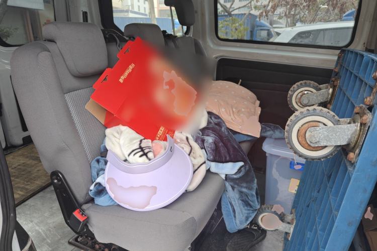 Used Ford Transit 2017 2.0T Diesel Multi-Purpose Commercial Vehicle Short Wheelbase Low Roof China V Standard