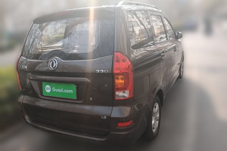 Used Dongfeng Fengon 330 
