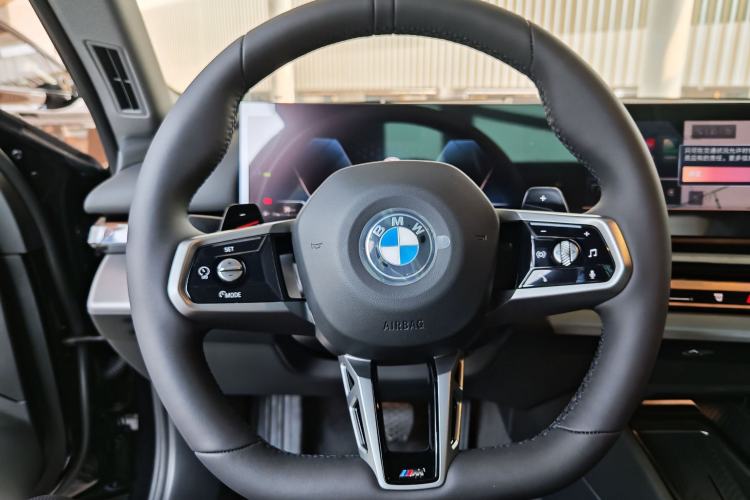 Used BMW 5 Series 2026 Facelift Model 525Li M Sport Package
