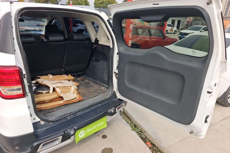 Used HYOSOW S2 2016 1.5L Manual Entrepreneurship Edition China V
