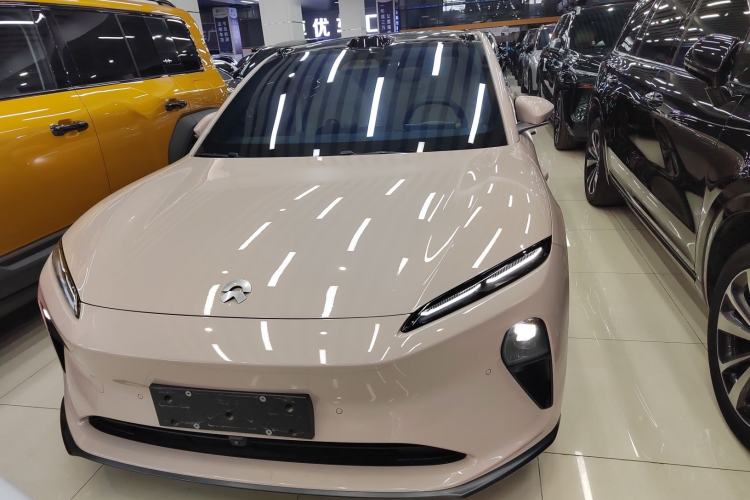 Used Nio ET5T 2023 75 kWh Touring