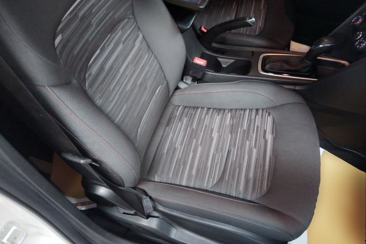 Used Chevrolet Monza 2019 Redline 320T Dual-Clutch Joyful Edition China VI Standard