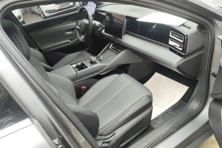 Used BYD Qin L 2024 DM-i 120KM Leading Model Right Front Seat